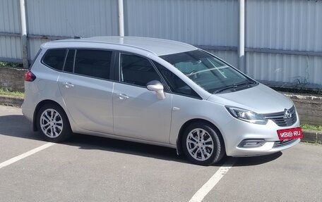 Opel Zafira C рестайлинг, 2018 год, 1 580 000 рублей, 12 фотография