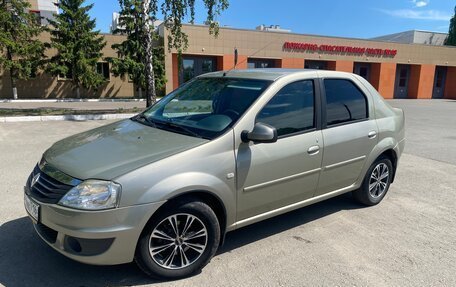 Renault Logan I, 2012 год, 650 000 рублей, 2 фотография