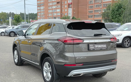 Geely Atlas, 2023 год, 1 990 000 рублей, 11 фотография