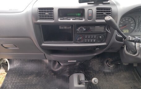 Nissan Vanette IV, 2015 год, 1 300 000 рублей, 9 фотография