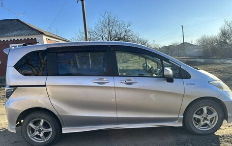 Honda Freed I, 2012 год, 1 350 000 рублей, 2 фотография