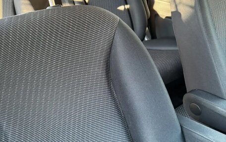 Honda Freed I, 2012 год, 1 350 000 рублей, 10 фотография