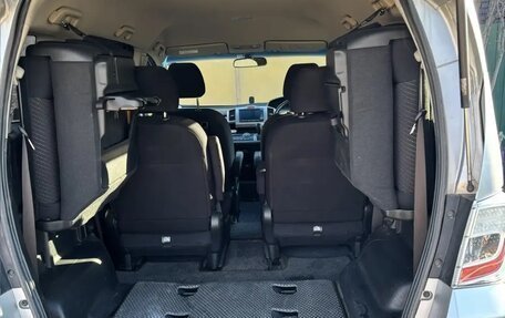 Honda Freed I, 2012 год, 1 350 000 рублей, 8 фотография