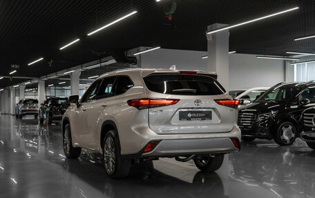 Toyota Highlander, 2026 год, 5 980 000 рублей, 4 фотография