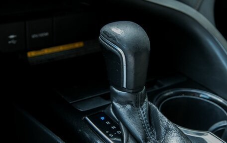 Toyota Camry, 2018 год, 2 350 000 рублей, 22 фотография