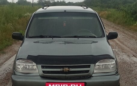 Chevrolet Niva I рестайлинг, 2004 год, 230 000 рублей, 5 фотография
