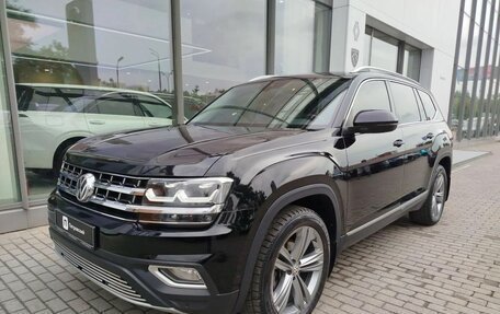 Volkswagen Teramont I, 2018 год, 3 000 000 рублей, 4 фотография