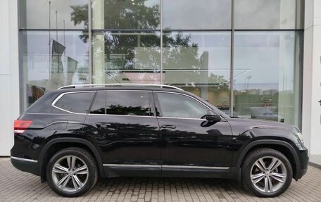 Volkswagen Teramont I, 2018 год, 3 000 000 рублей, 12 фотография