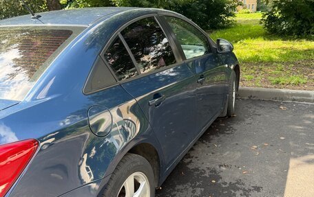 Chevrolet Cruze II, 2012 год, 600 000 рублей, 3 фотография