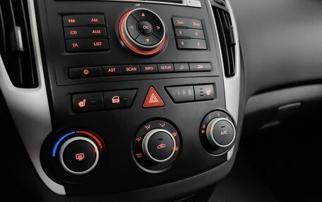 KIA cee'd I рестайлинг, 2010 год, 645 000 рублей, 15 фотография