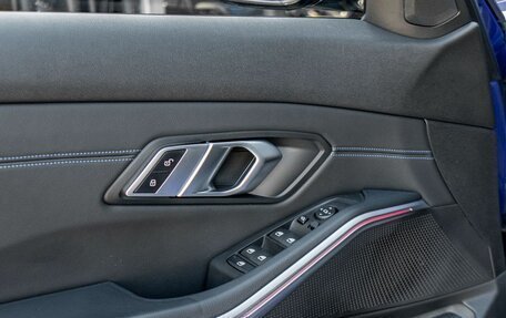 BMW 3 серия, 2020 год, 4 000 000 рублей, 18 фотография