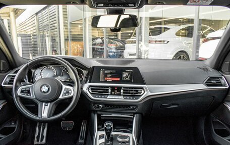 BMW 3 серия, 2020 год, 4 000 000 рублей, 24 фотография