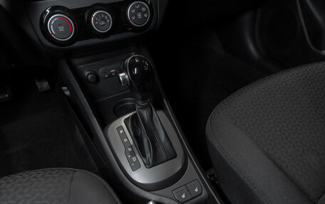 KIA Rio III рестайлинг, 2015 год, 1 075 000 рублей, 13 фотография