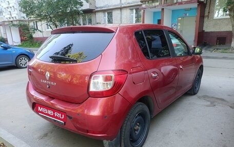 Renault Sandero II рестайлинг, 2014 год, 640 000 рублей, 5 фотография