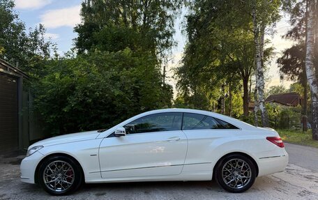 Mercedes-Benz E-Класс, 2011 год, 1 595 000 рублей, 6 фотография