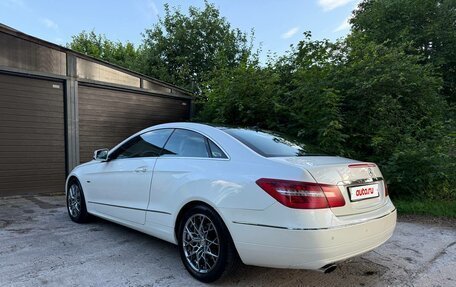 Mercedes-Benz E-Класс, 2011 год, 1 595 000 рублей, 5 фотография
