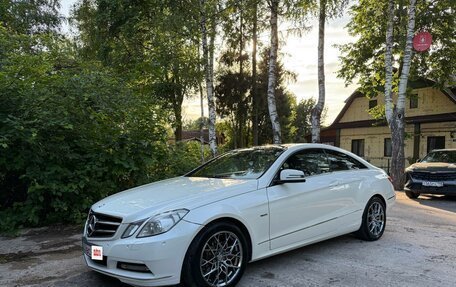 Mercedes-Benz E-Класс, 2011 год, 1 595 000 рублей, 7 фотография