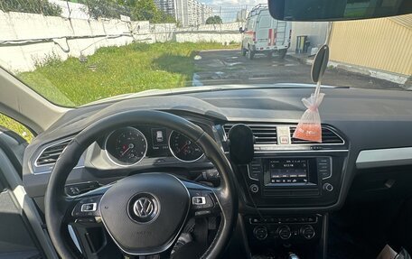 Volkswagen Tiguan II, 2017 год, 2 000 000 рублей, 7 фотография