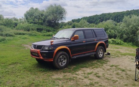 Mitsubishi Challenger I рестайлинг, 1997 год, 600 000 рублей, 1 фотография