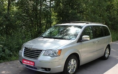 Chrysler Voyager IV, 2010 год, 2 150 000 рублей, 1 фотография