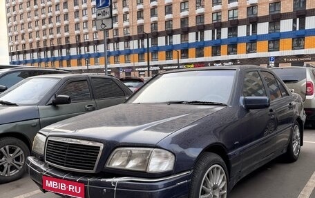Mercedes-Benz C-Класс, 1998 год, 300 000 рублей, 1 фотография