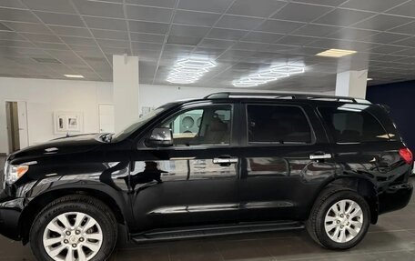 Toyota Sequoia II рестайлинг, 2011 год, 3 850 000 рублей, 18 фотография