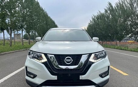 Nissan X-Trail, 2022 год, 1 750 000 рублей, 2 фотография