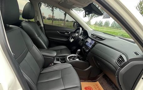 Nissan X-Trail, 2022 год, 1 750 000 рублей, 7 фотография