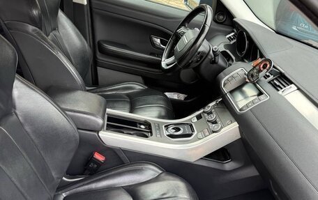 Land Rover Range Rover Evoque I, 2017 год, 2 400 000 рублей, 12 фотография