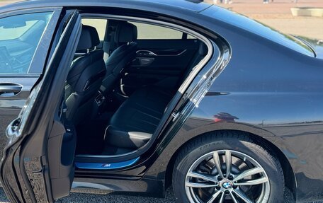 BMW 7 серия, 2018 год, 2 935 000 рублей, 6 фотография