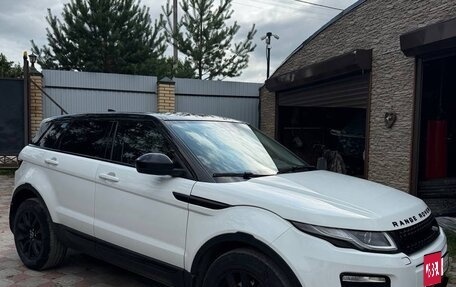 Land Rover Range Rover Evoque I, 2017 год, 2 400 000 рублей, 4 фотография