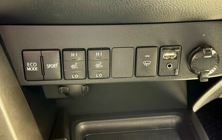 Toyota RAV4, 2014 год, 1 820 000 рублей, 16 фотография