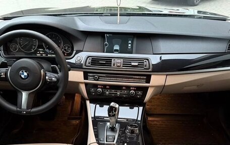 BMW 5 серия, 2011 год, 1 750 000 рублей, 7 фотография