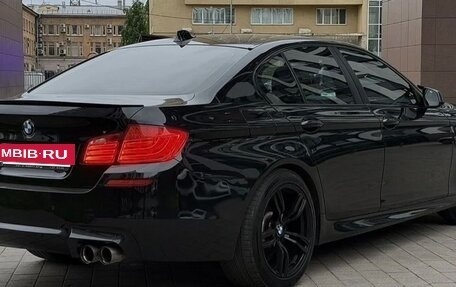 BMW 5 серия, 2011 год, 1 750 000 рублей, 17 фотография