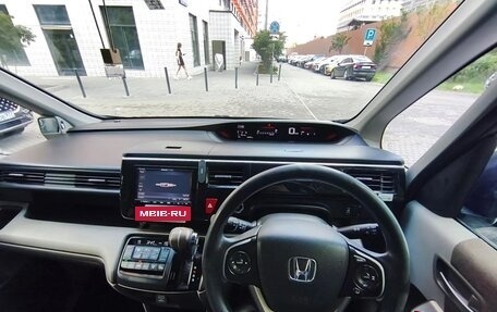 Honda Stepwgn IV, 2015 год, 1 300 000 рублей, 8 фотография