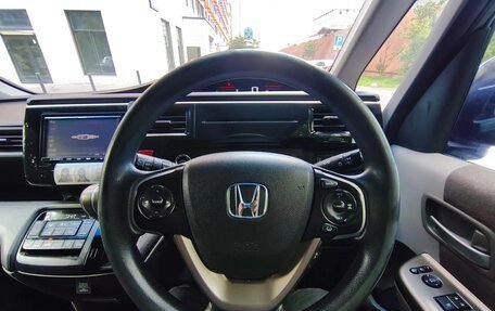 Honda Stepwgn IV, 2015 год, 1 300 000 рублей, 10 фотография