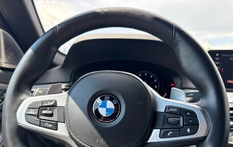 BMW 5 серия, 2018 год, 3 550 000 рублей, 20 фотография