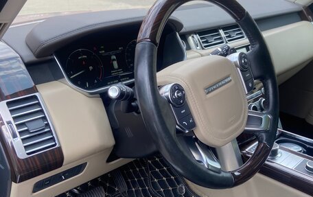 Land Rover Range Rover IV рестайлинг, 2015 год, 4 400 000 рублей, 3 фотография