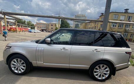 Land Rover Range Rover IV рестайлинг, 2015 год, 4 400 000 рублей, 27 фотография