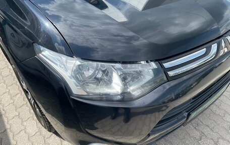 Mitsubishi Outlander III рестайлинг 3, 2012 год, 1 275 000 рублей, 4 фотография