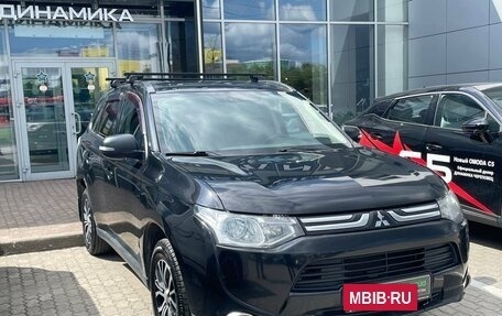 Mitsubishi Outlander III рестайлинг 3, 2012 год, 1 275 000 рублей, 3 фотография