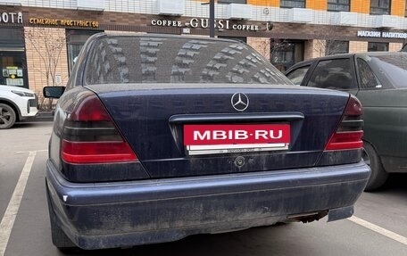 Mercedes-Benz C-Класс, 1998 год, 300 000 рублей, 6 фотография