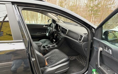 KIA Sportage IV рестайлинг, 2021 год, 2 099 000 рублей, 8 фотография
