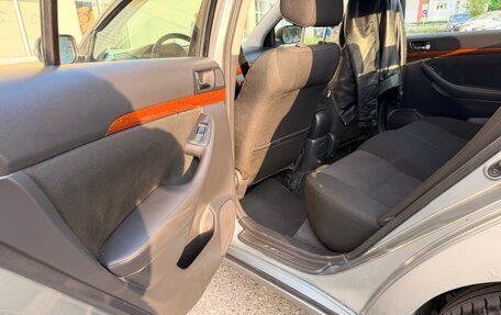 Toyota Avensis III рестайлинг, 2008 год, 700 000 рублей, 13 фотография