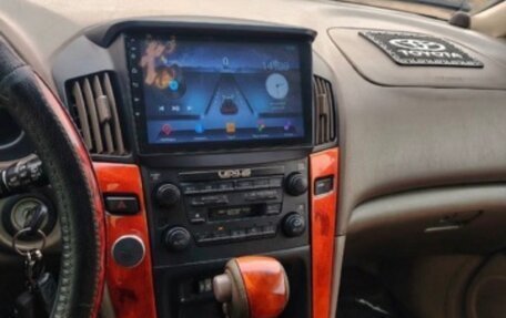 Lexus RX IV рестайлинг, 2001 год, 700 000 рублей, 3 фотография