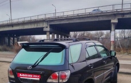 Lexus RX IV рестайлинг, 2001 год, 700 000 рублей, 2 фотография