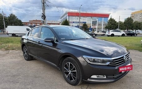 Volkswagen Passat B8 рестайлинг, 2015 год, 1 955 000 рублей, 5 фотография