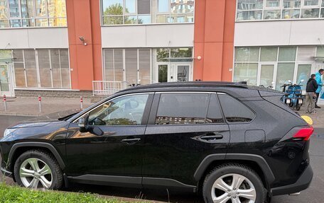 Toyota RAV4, 2020 год, 3 100 000 рублей, 3 фотография