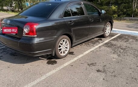 Toyota Avensis III рестайлинг, 2008 год, 870 000 рублей, 2 фотография