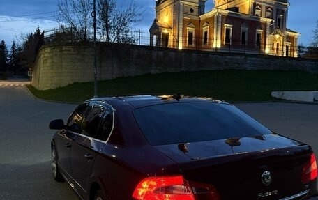 Skoda Superb III рестайлинг, 2010 год, 880 000 рублей, 21 фотография